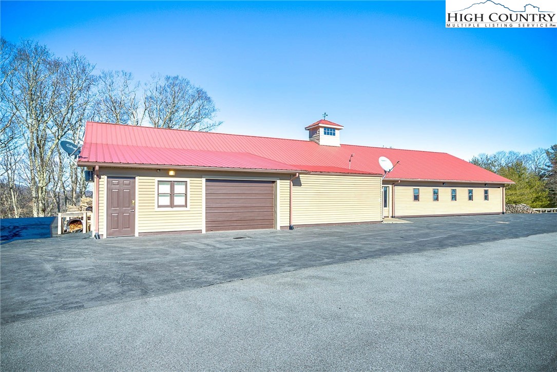 3935 Hardin Road Boone, NC 28607 - Photo 27 of 41 Gallery Image 27