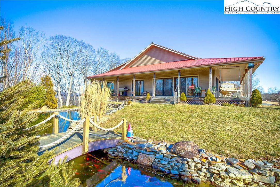3935 Hardin Road Boone, NC 28607 - Photo 4 of 41 Gallery Image 4