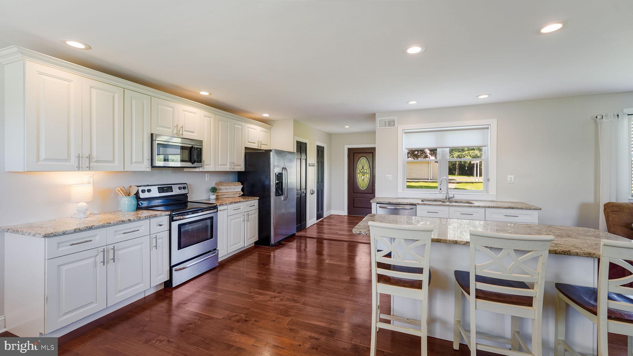 1234 Rickert Road Perkasie, PA 18944 - Photo 3 of 18 A CHEF'S DELIGHT