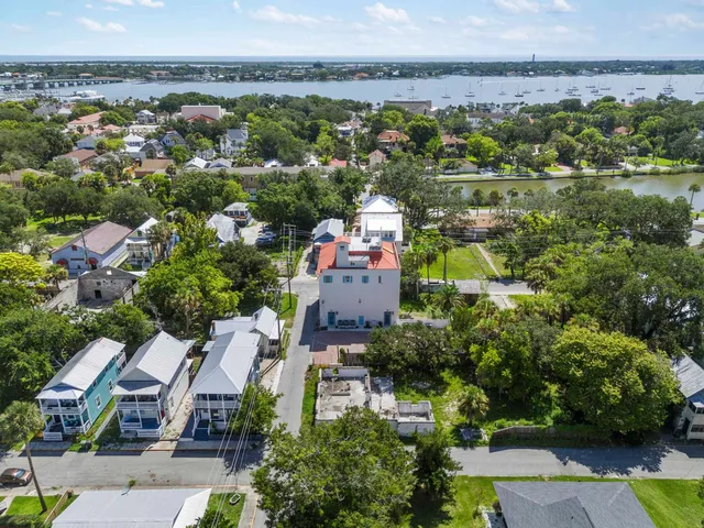 $2,100,000 | 92 Washington Street, St. Augustine, FL 32084