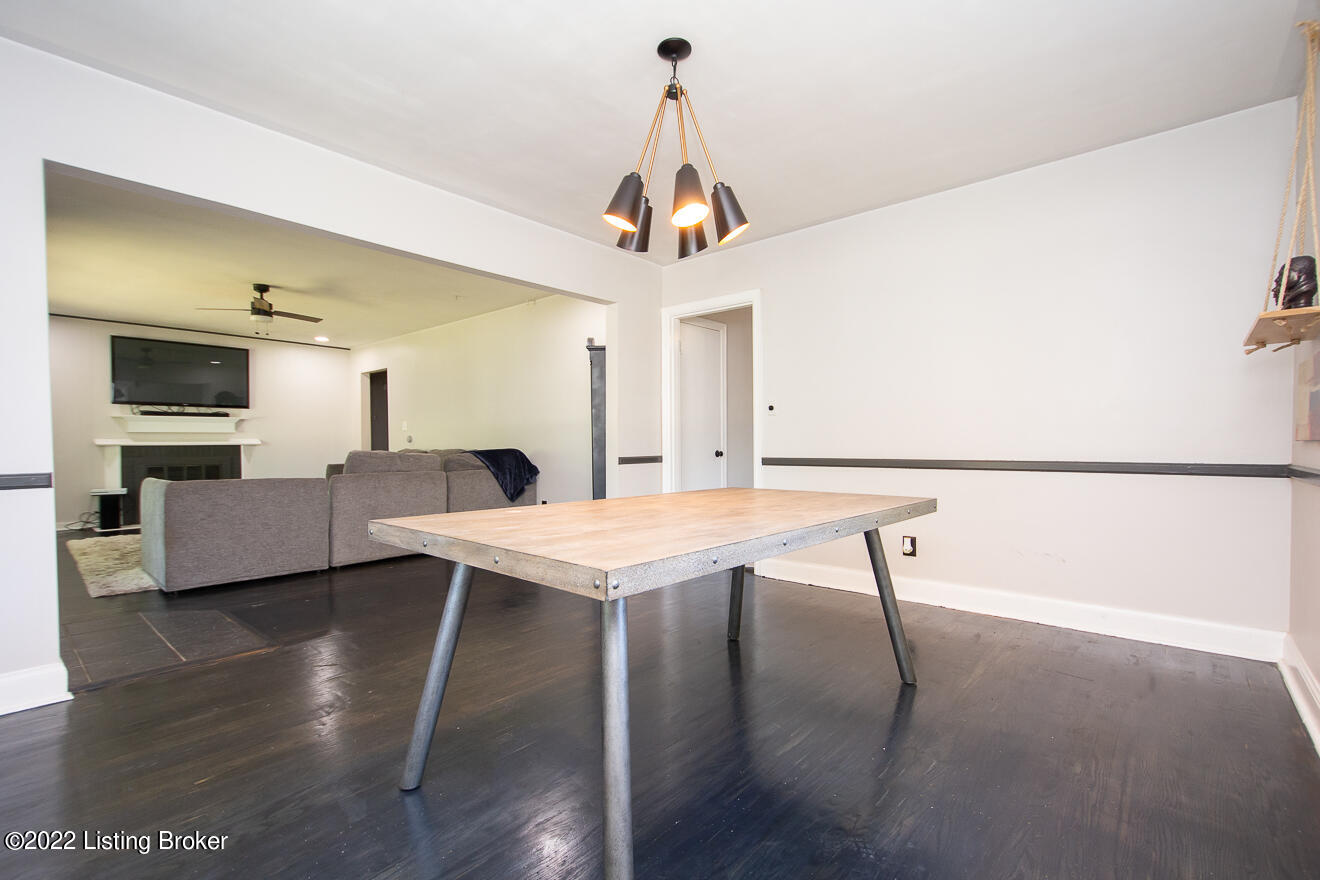2311 Janlyn Road Louisville, KY 40299 - Photo 9 of 36 Dining Room
