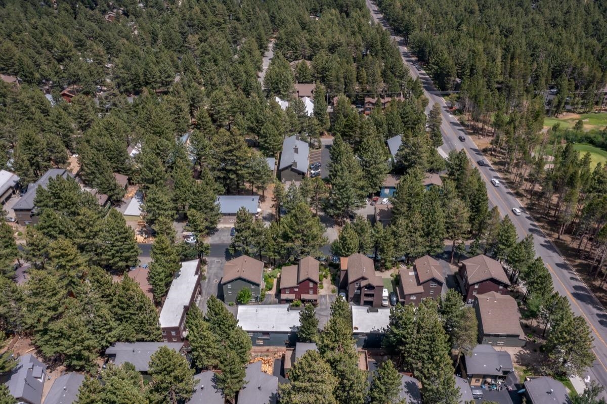 550 Mono Street, Unit C202 Mammoth Lakes, CA 93546 - Photo 28 of 36 an aerial view of residential house with outdoor space and trees all around