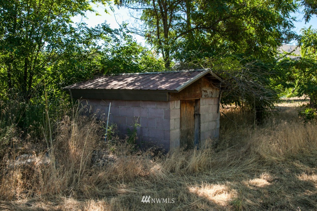 -xxx Old Monitor Road Monitor, WA 98836 - Photo 4 of 10 Gallery Image 4
