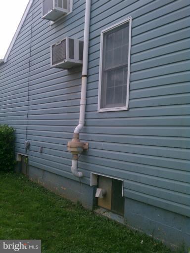 104 North Fairfax Boulevard Ranson, WV 25438 - Photo 8 of 28 Exterior (General)