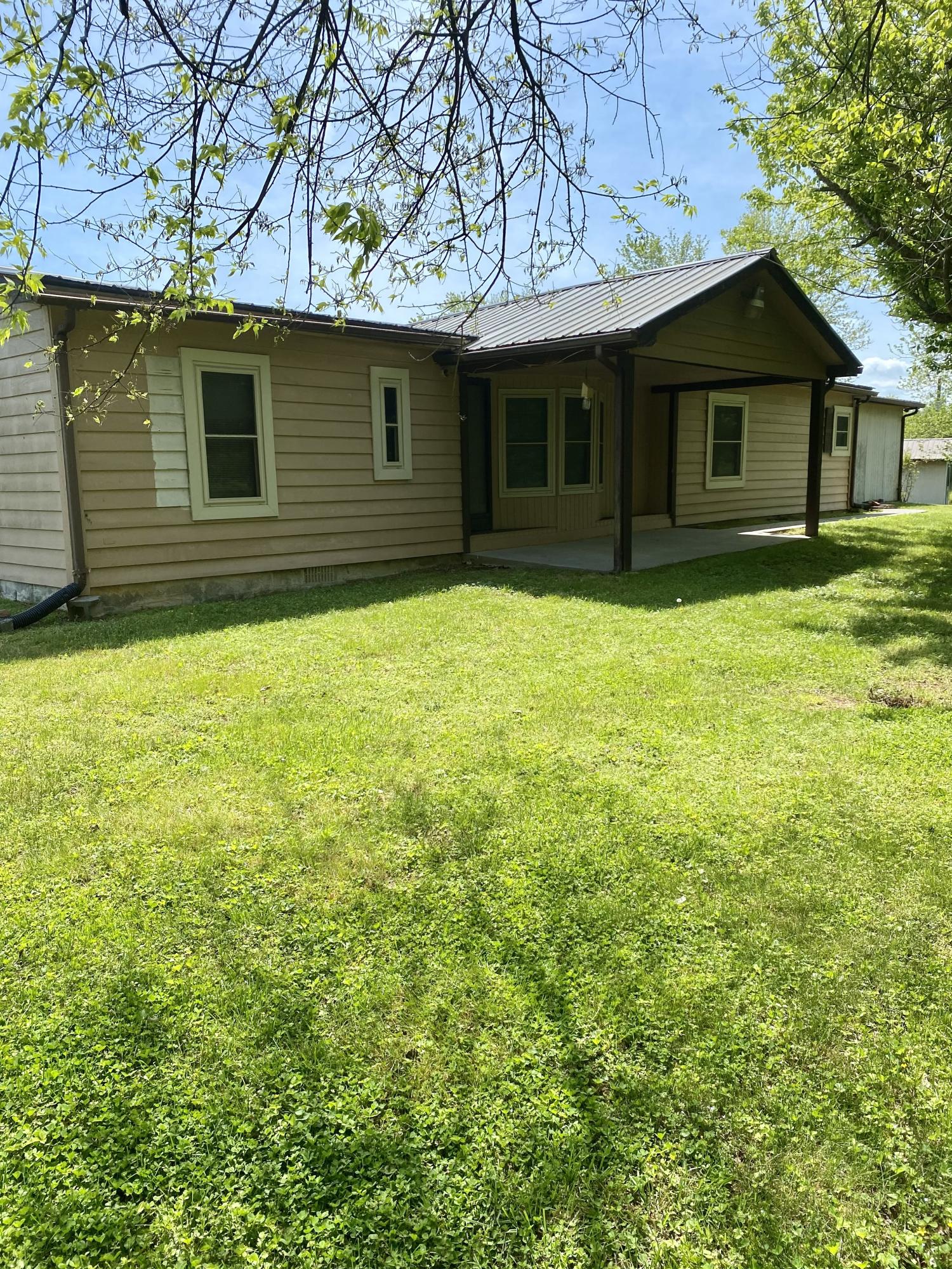 11652 Dry Valley Road Loudon, TN 37774 - Photo 7 of 14 IMG_3768