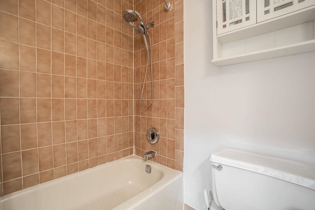 1150 River Road, Unit 4F Edgewater, NJ 07020 - Photo 12 of 20