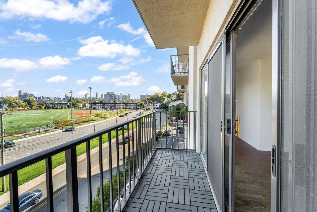 1150 River Road, Unit 4F Edgewater, NJ 07020 - Photo 13 of 20