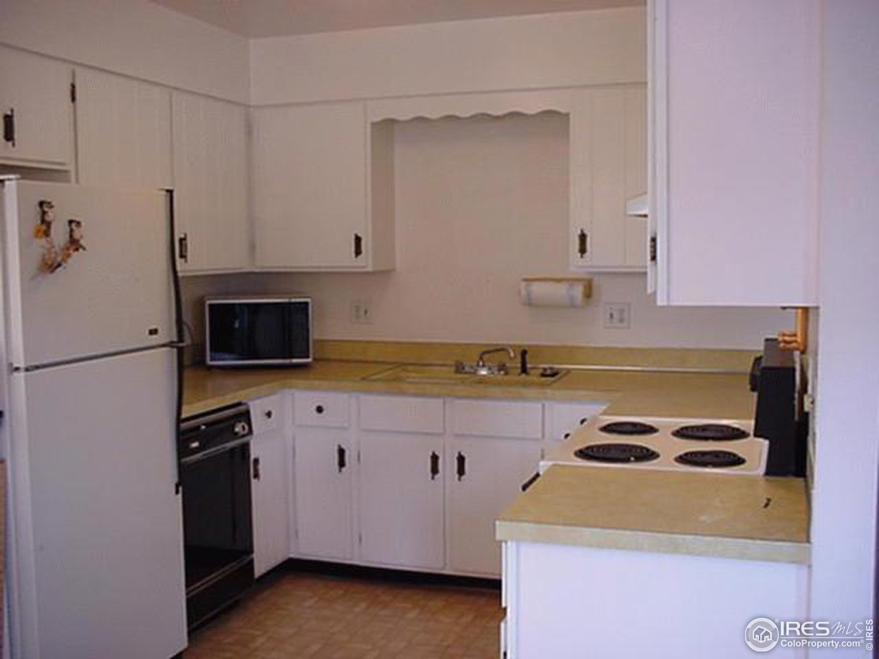 2214 Montview Road, Unit 2214 Fort Collins, CO 80521 - Photo 4 of 5 Gallery Image 4