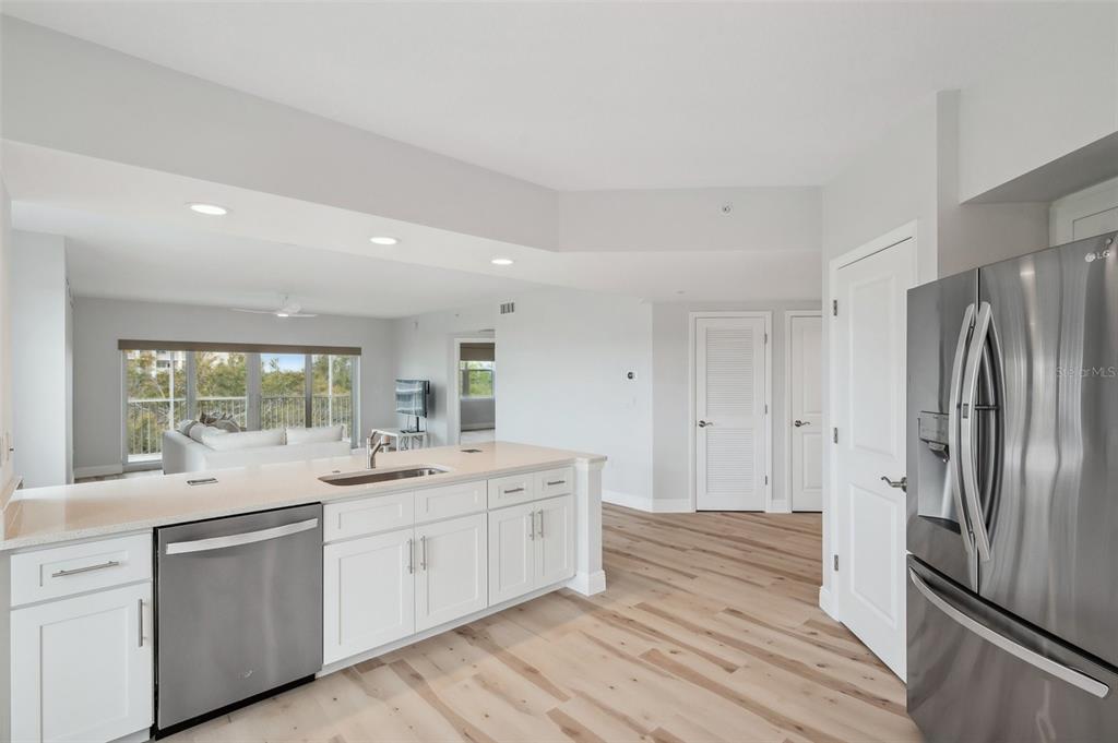 960 Starkey Road, Unit 10301 Largo, FL 33771 - Photo 24 of 48