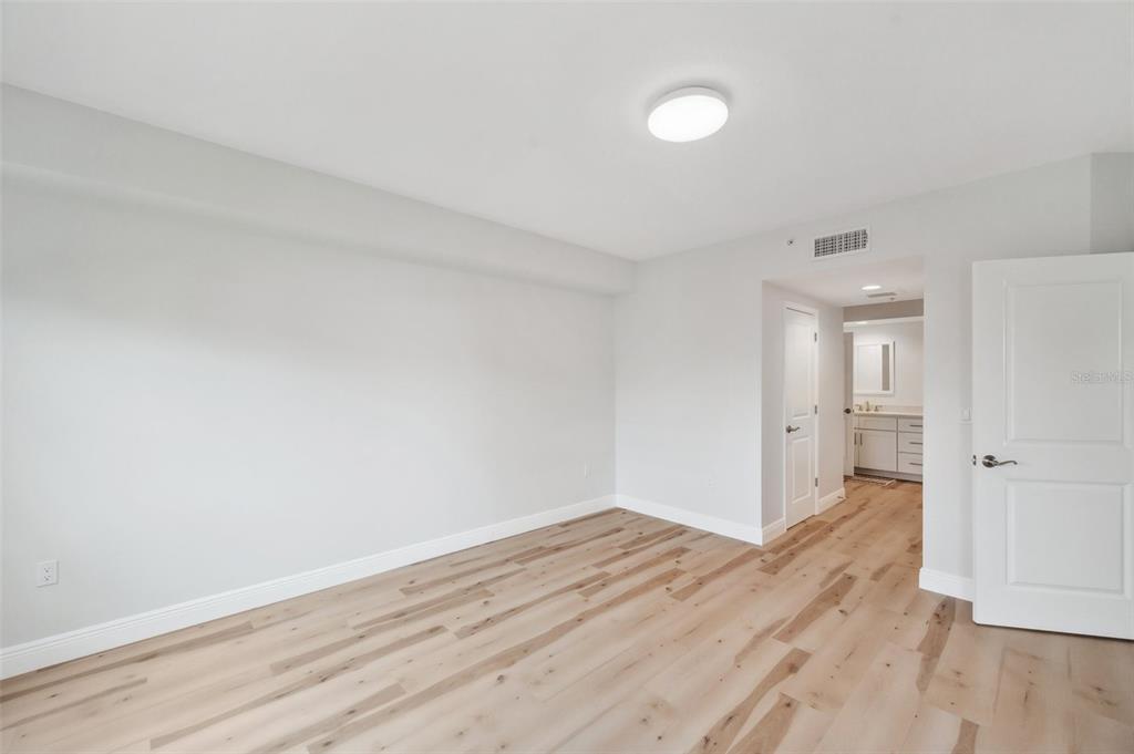 960 Starkey Road, Unit 10301 Largo, FL 33771 - Photo 35 of 48