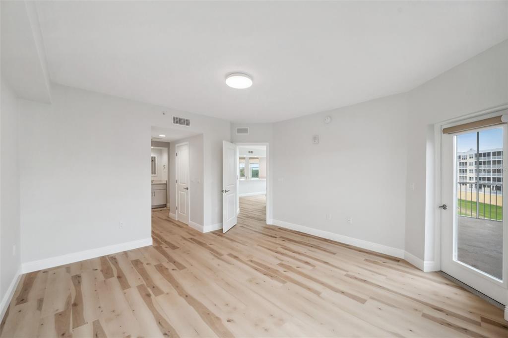 960 Starkey Road, Unit 10301 Largo, FL 33771 - Photo 36 of 48