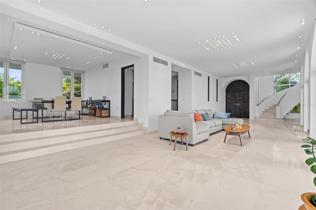 7 La Roca Street Guaynabo, PR 00965 - Photo 3 of 28 Gallery Image 3
