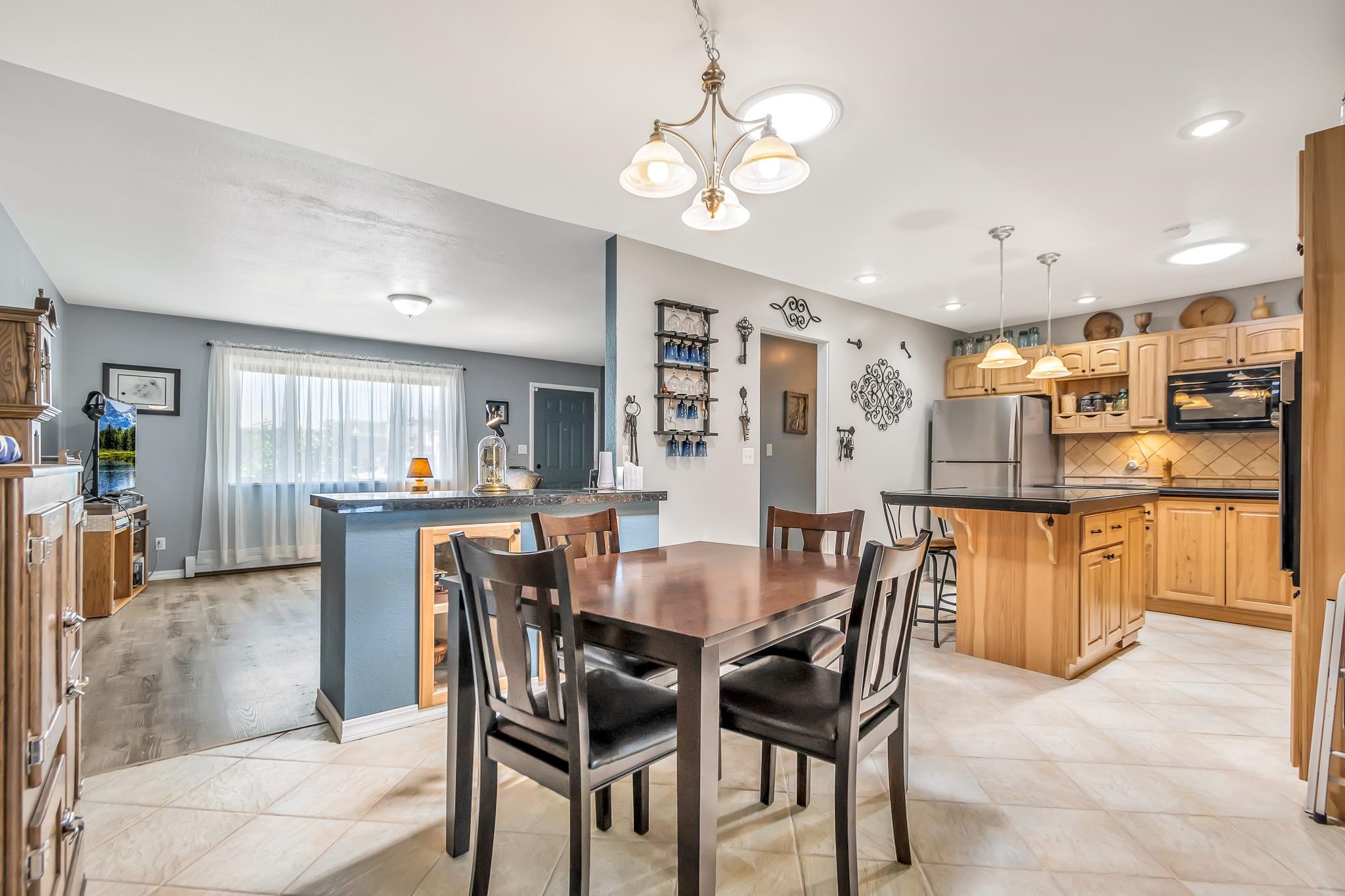 2944 Plymouth Road Grand Junction, CO 81503 - Photo 8 of 33 Gallery Image 8
