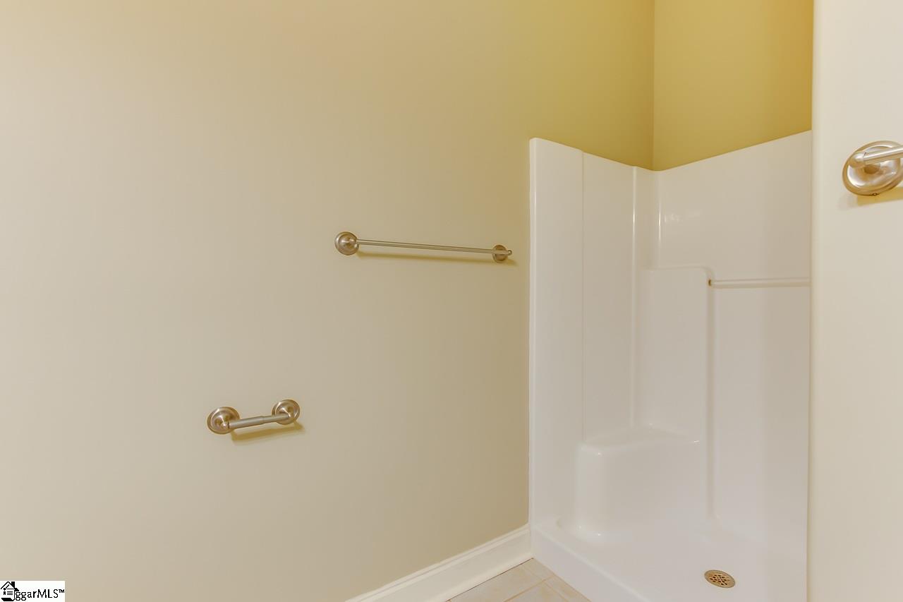 110 Harlond Drive Anderson, SC 29621 - Photo 7 of 36 Gallery Image 7