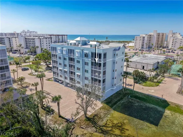 $449,900 | 22748 Island Pines Way, Unit 401, Fort Myers Beach, FL 33931
