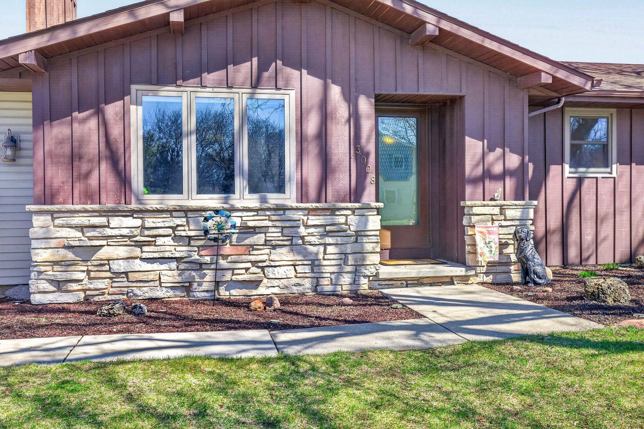 3008 East Bona Avenue Appleton, WI 54915 - Photo 2 of 54