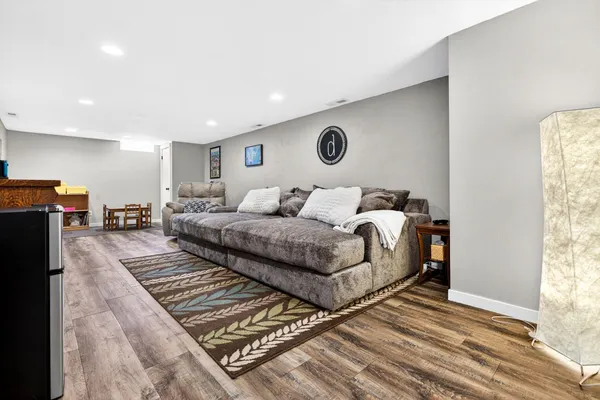 $352,000 | 3008 East Bona Avenue, Appleton, WI 54915