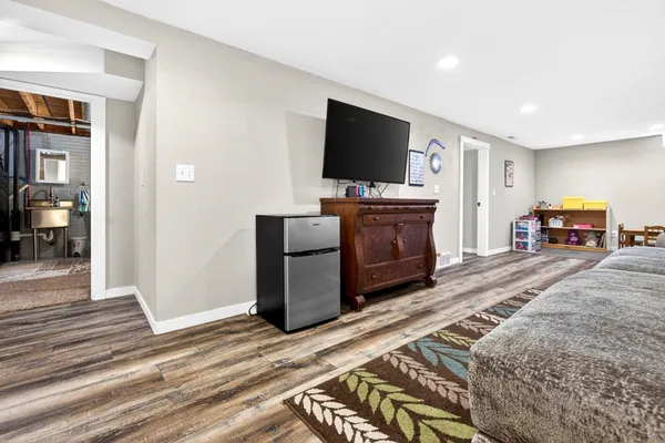 $352,000 | 3008 East Bona Avenue, Appleton, WI 54915