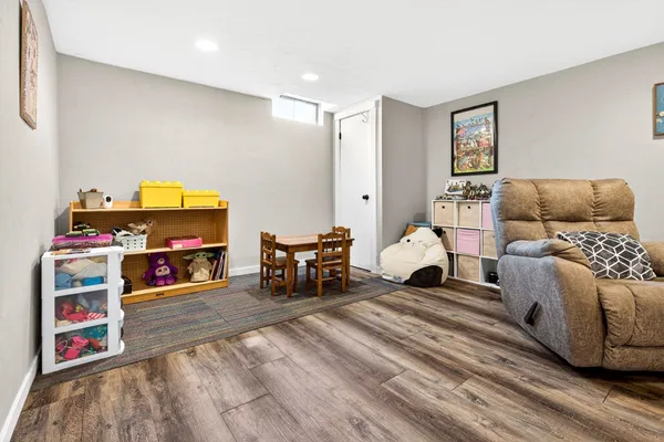 $352,000 | 3008 East Bona Avenue, Appleton, WI 54915