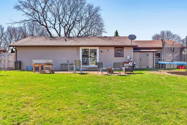 $352,000 | 3008 East Bona Avenue, Appleton, WI 54915