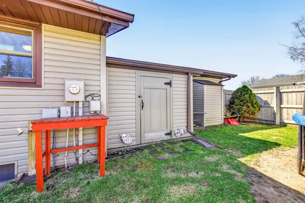 $352,000 | 3008 East Bona Avenue, Appleton, WI 54915