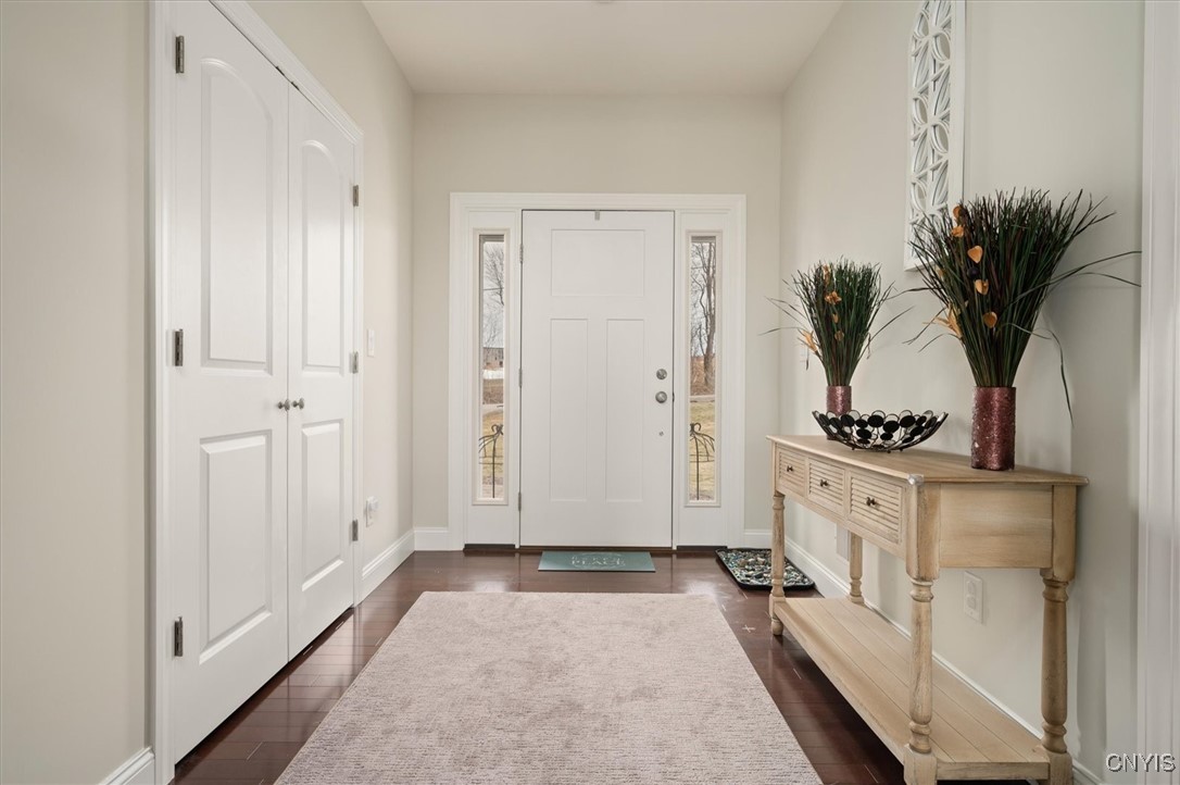 10080 Mallory Road Sauquoit, NY 13456 - Photo 5 of 48