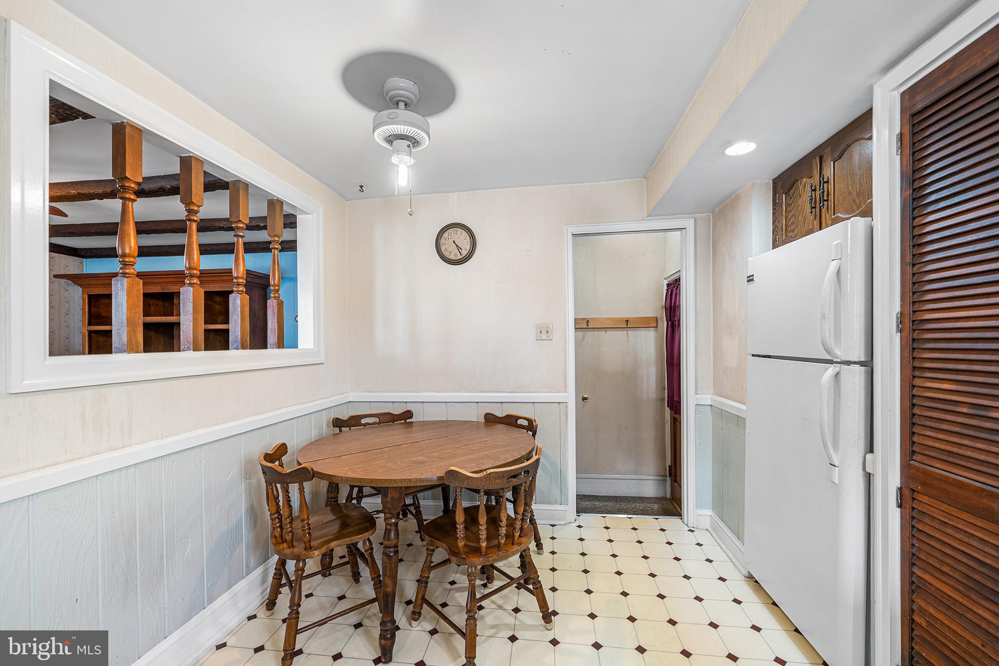 1322 Midland Road Conshohocken, PA 19428 - Photo 11 of 30 Eat In Kitchen