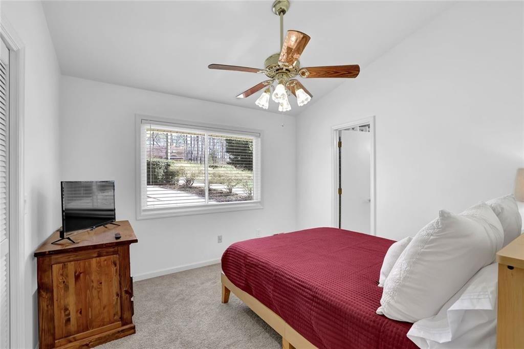 889 Fawn Way Marietta, GA 30068 - Photo 14 of 32