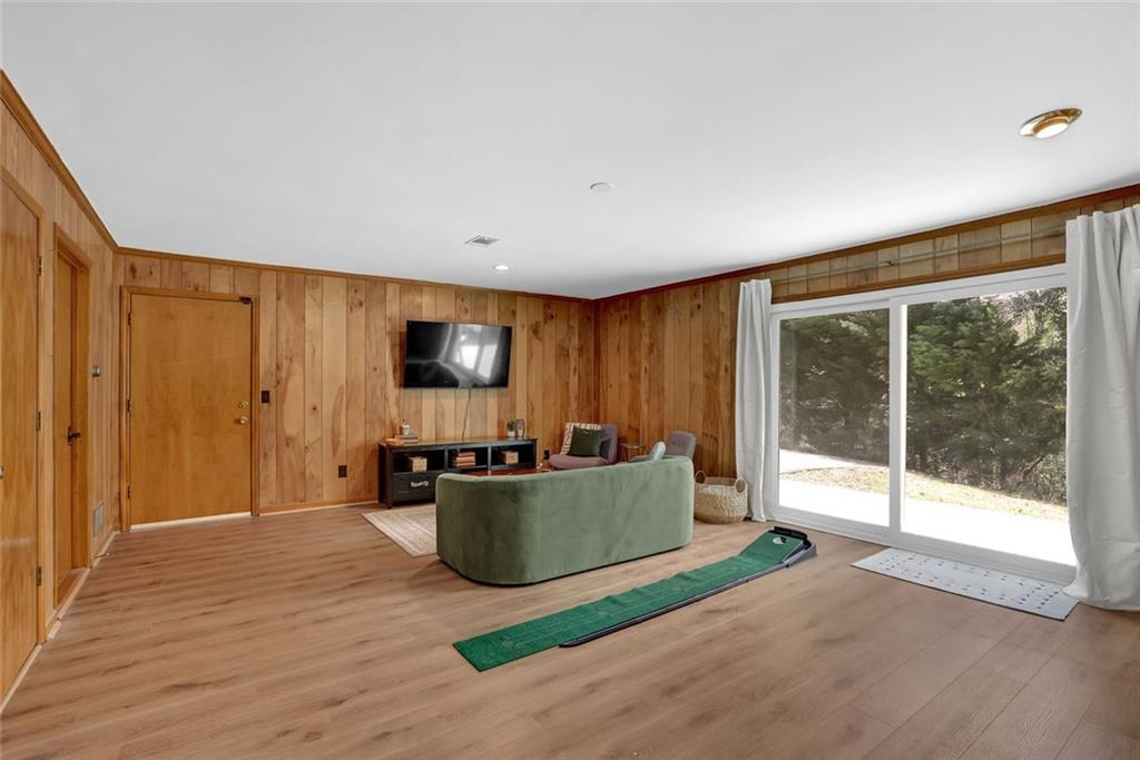 889 Fawn Way Marietta, GA 30068 - Photo 22 of 30 a living room with furniture window and flat screen tv