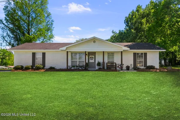 $299,500 | 303 Cox Ferry Road, Flora, MS 39071