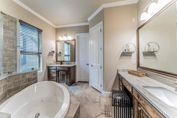 $569,000 | 1208 Yosemite Way, Burleson, TX 76028