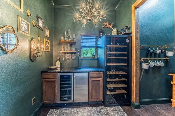 $569,000 | 1208 Yosemite Way, Burleson, TX 76028
