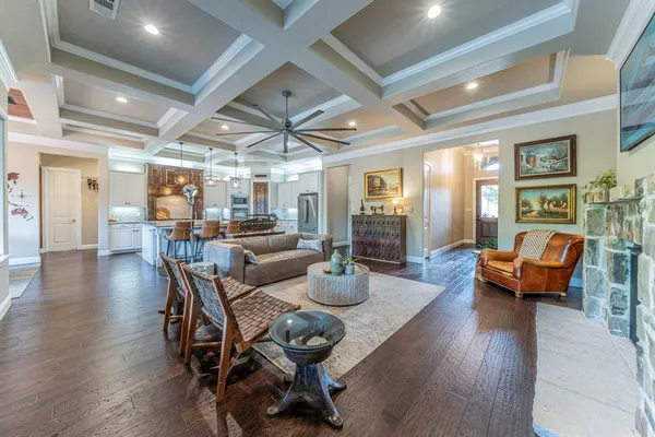 $569,000 | 1208 Yosemite Way, Burleson, TX 76028