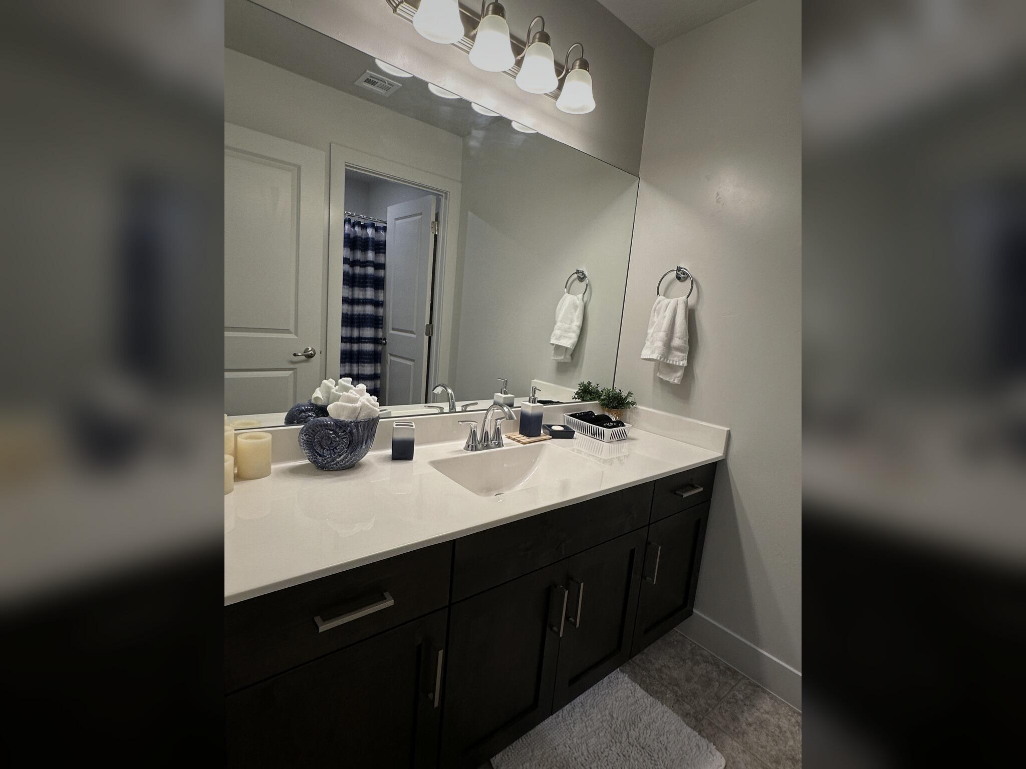 528 Riverbed Drive Washington, UT 84780 - Photo 19 of 26 Bathroom_2_Vanity_resized