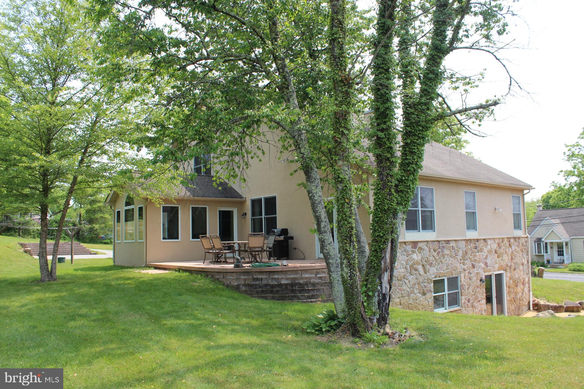 1045 Magazine Road Green Lane, PA 18054 - Photo 12 of 63 Gallery Image 12