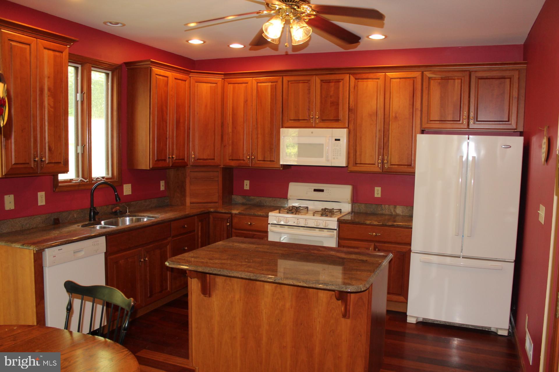 1045 Magazine Road Green Lane, PA 18054 - Photo 18 of 63 Gallery Image 18