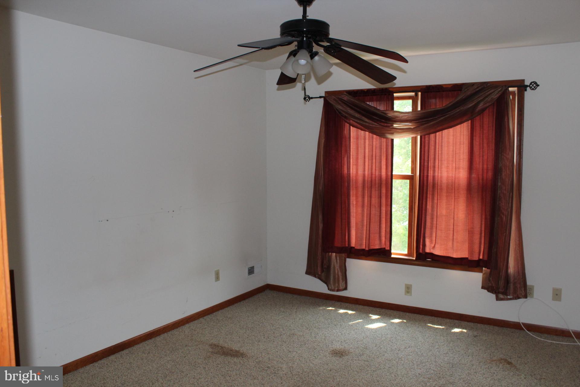 1045 Magazine Road Green Lane, PA 18054 - Photo 44 of 63 Gallery Image 44