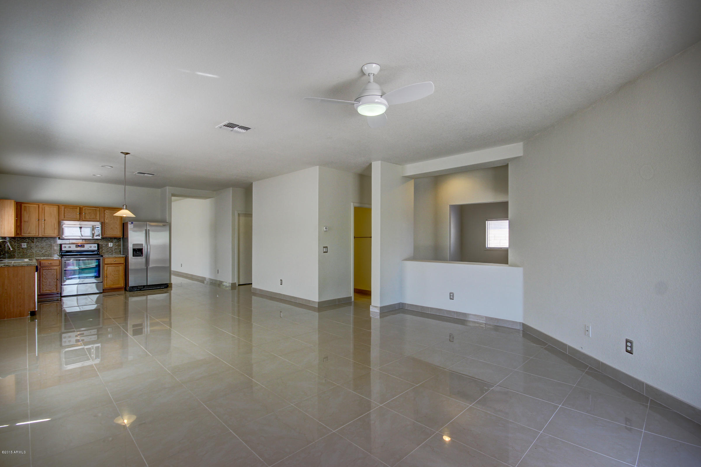 1014 East Pedro Road Phoenix, AZ 85042 - Photo 18 of 39 Family Room (5)