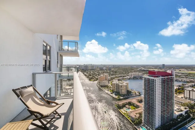 $8,900 | 4010 South Ocean Drive, Unit T3708, Hollywood, FL 33019