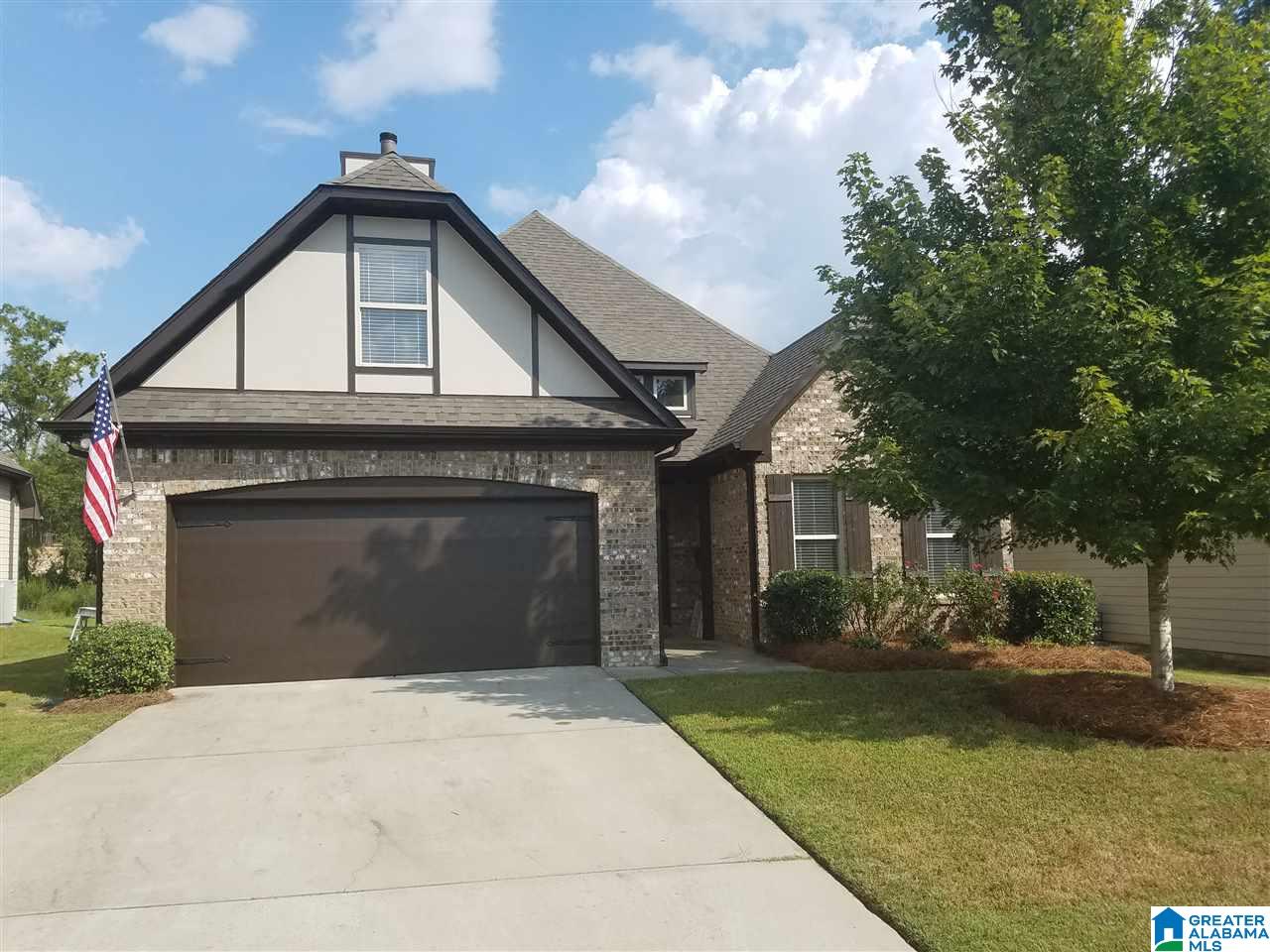 1052 Riviera Drive Calera, AL 35040 - Photo 1 of 33