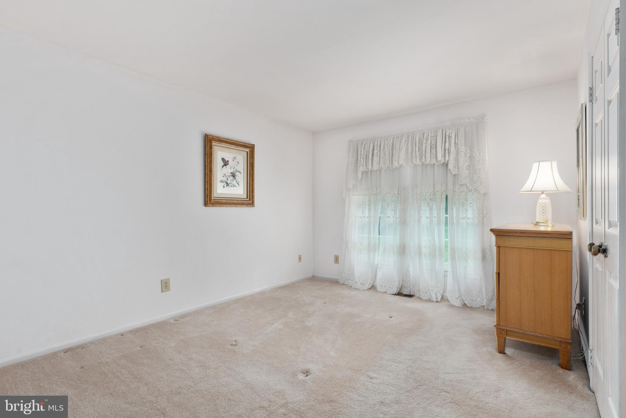 15113 Winstead Lane Silver Spring, MD 20905 - Photo 26 of 37 Bedroom 1