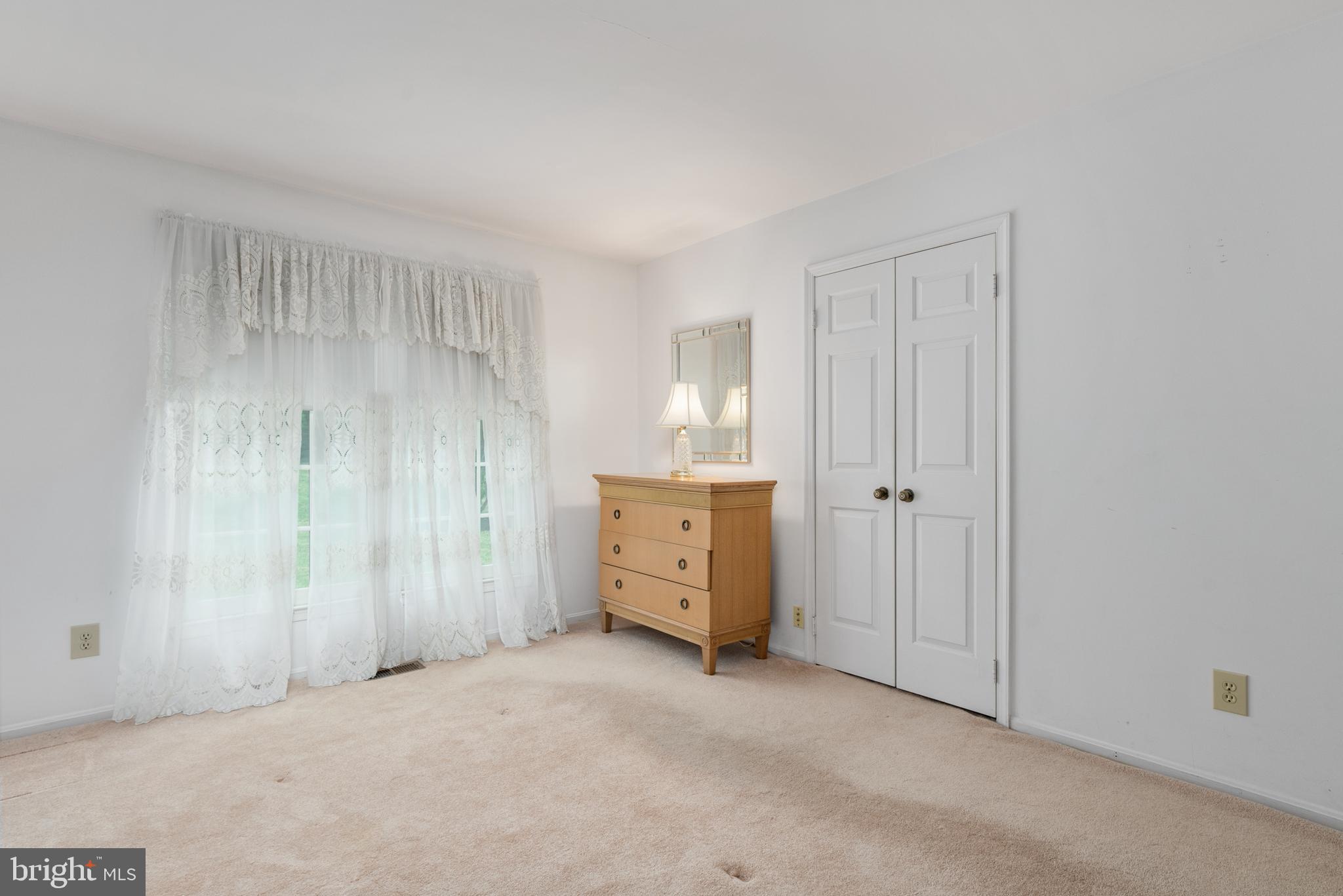 15113 Winstead Lane Silver Spring, MD 20905 - Photo 27 of 37 Bedroom 1