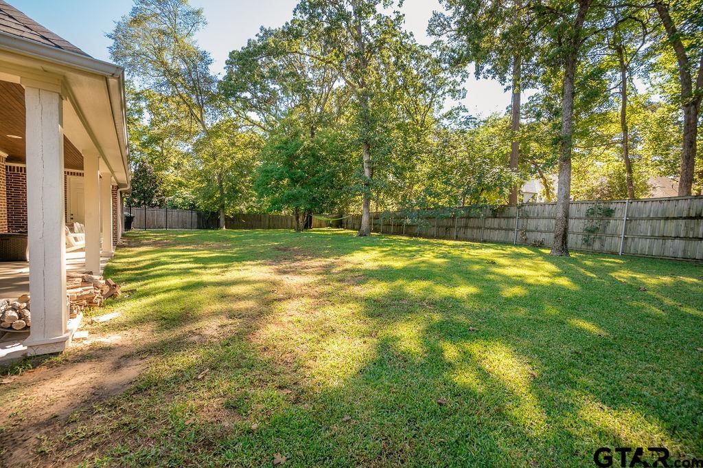 8553 Castleton Way Tyler, TX 75703 - Photo 34 of 38 a view of a outdoor space