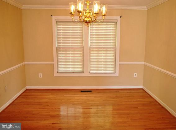 9420 Bluefield Road Springdale, MD 20721 - Photo 4 of 19 Dining Room