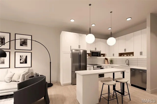 $265,000 | 1121 South Main Street, Unit 209, St. Charles, MO 63301