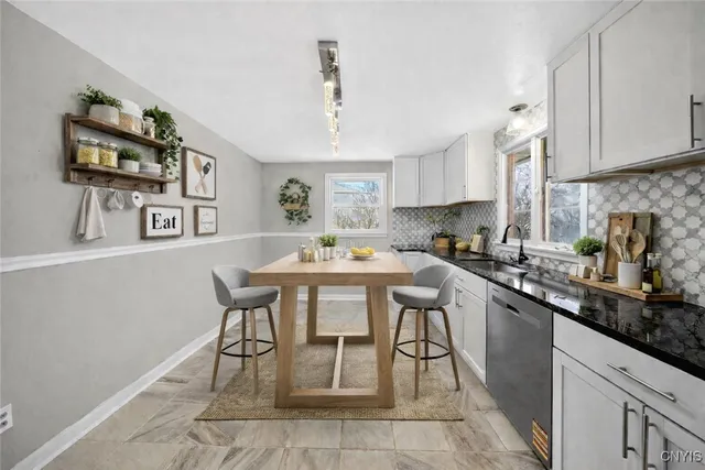 $249,000 | 1505 Grand Avenue, Onondaga, NY 13219