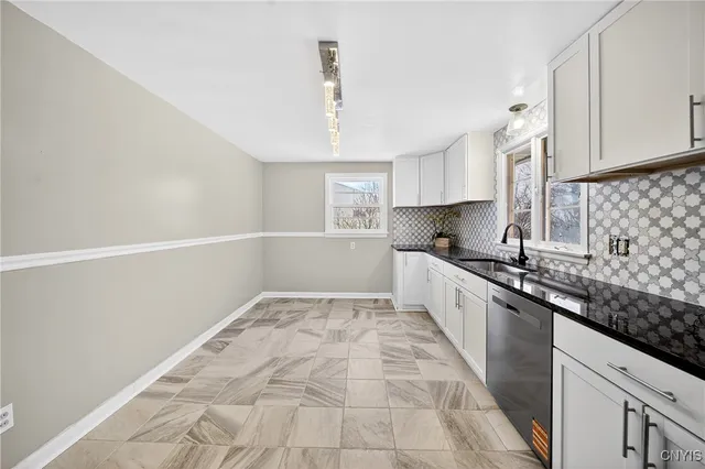 $249,000 | 1505 Grand Avenue, Onondaga, NY 13219