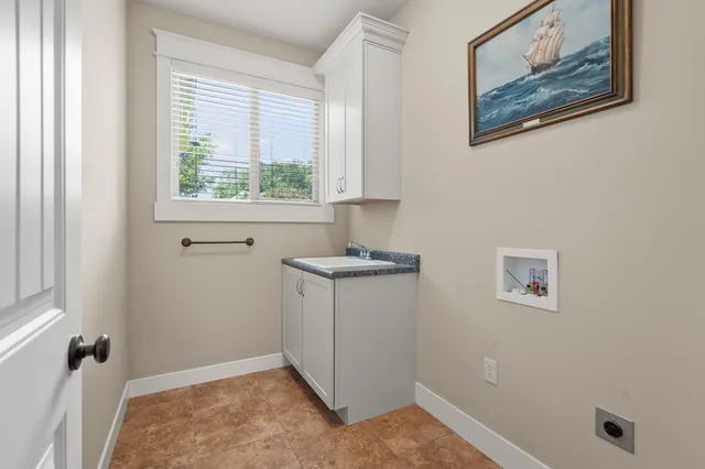 $569,900 | 5464 Cypress Bay Drive, Kalamazoo, MI 49009