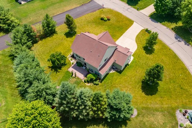 $569,900 | 5464 Cypress Bay Drive, Kalamazoo, MI 49009