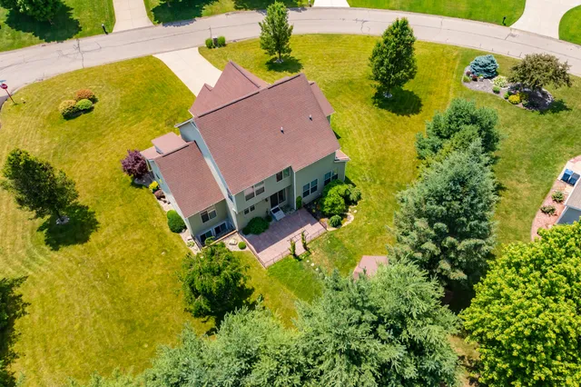 $569,900 | 5464 Cypress Bay Drive, Kalamazoo, MI 49009